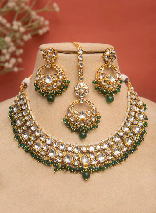 Kavini Necklace Set