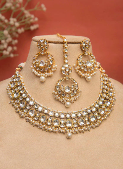Kavini Necklace Set