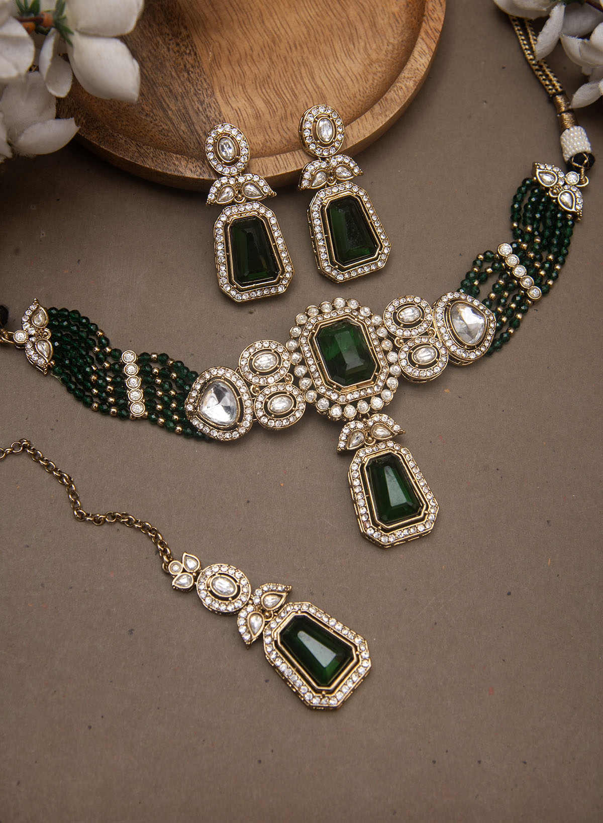 Sachee Necklace Set