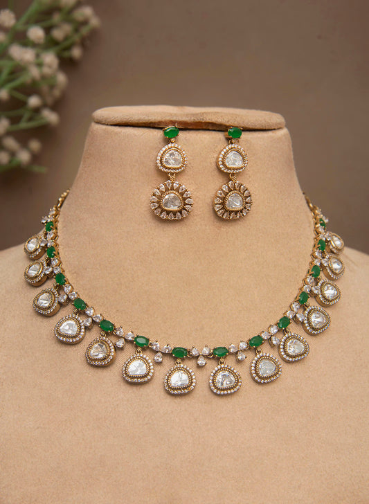 Jenisha Necklace Set