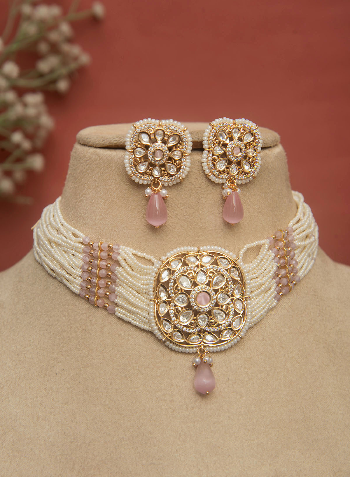 Shuchta Choker Set