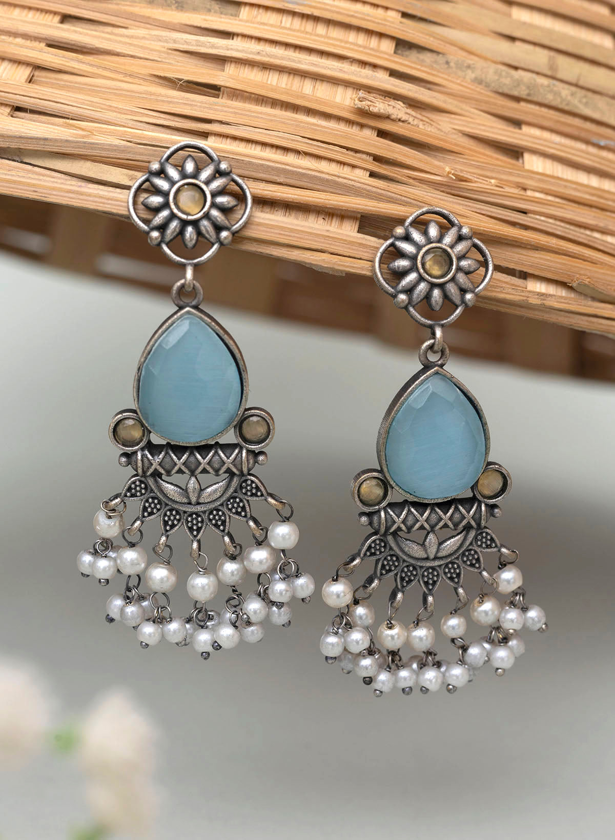 Noora Silver earring