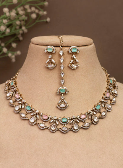 VALORA NECKLACE SET