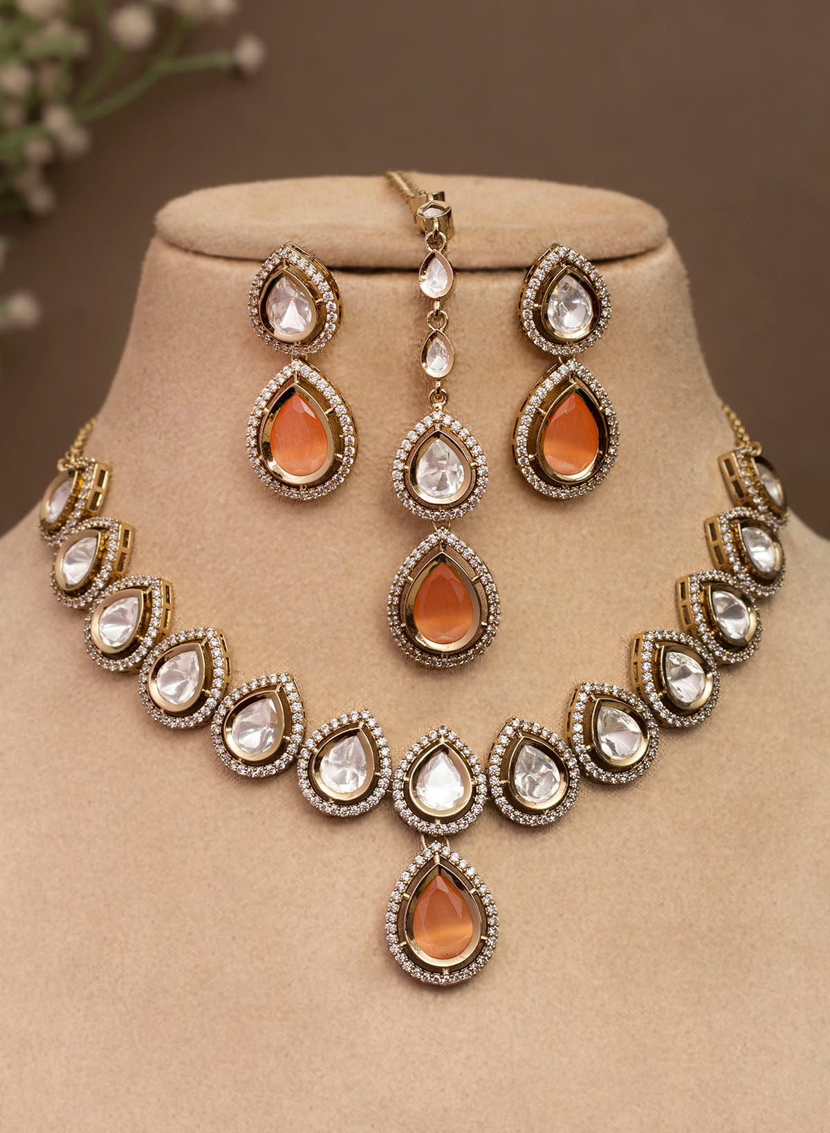 Carys Necklace Set