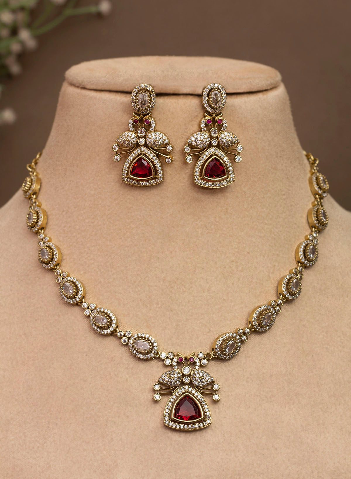 Orlina Necklace Set
