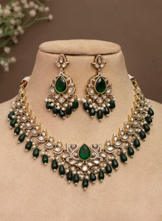 Tvashta Necklace Set