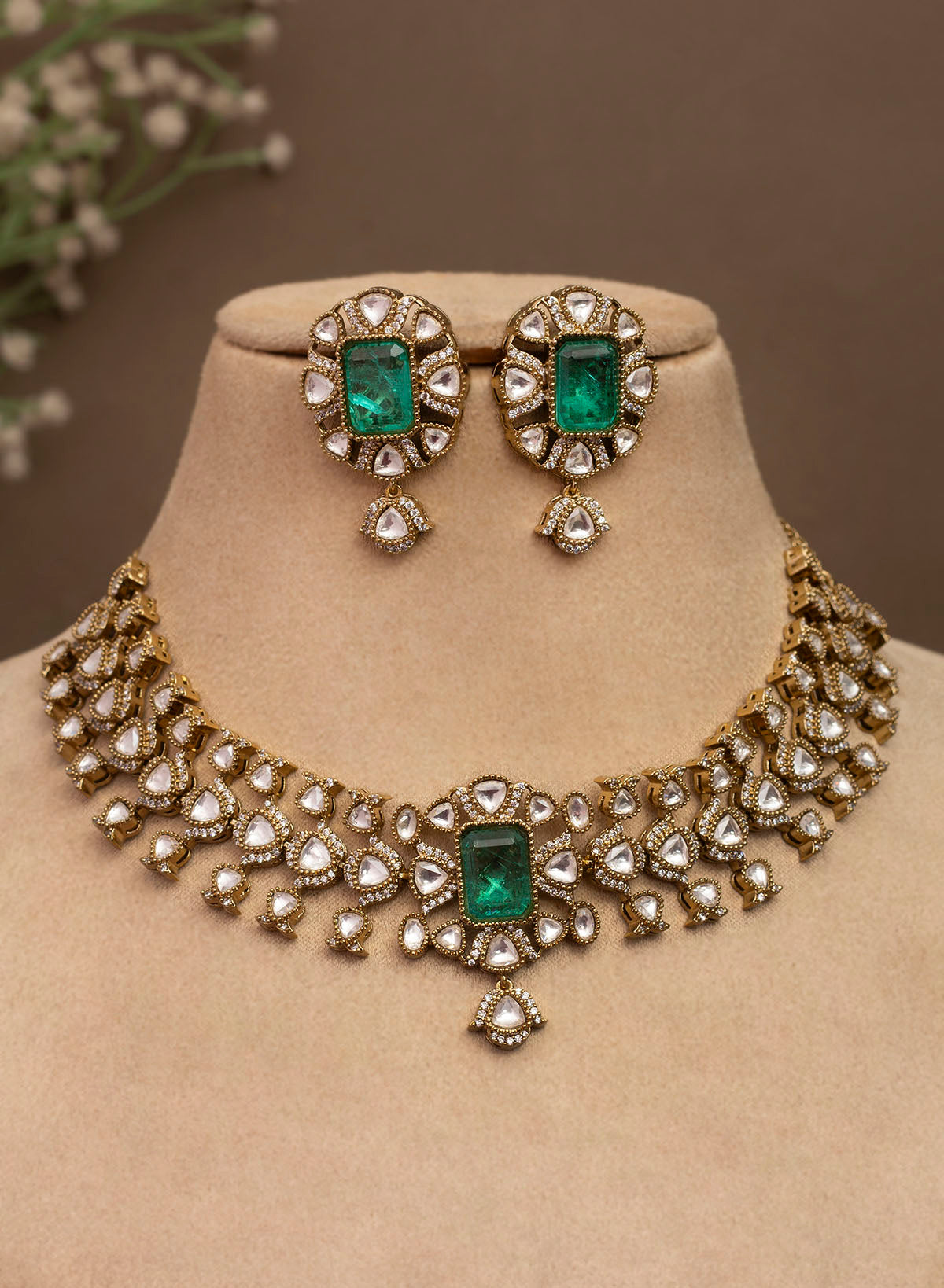 Kshirja Choker Set