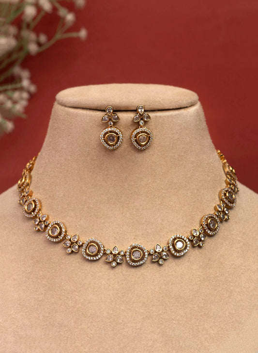 Lumis Necklace Set