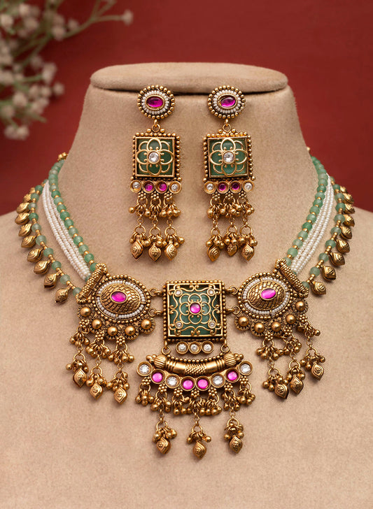 Koyeli Necklace Set
