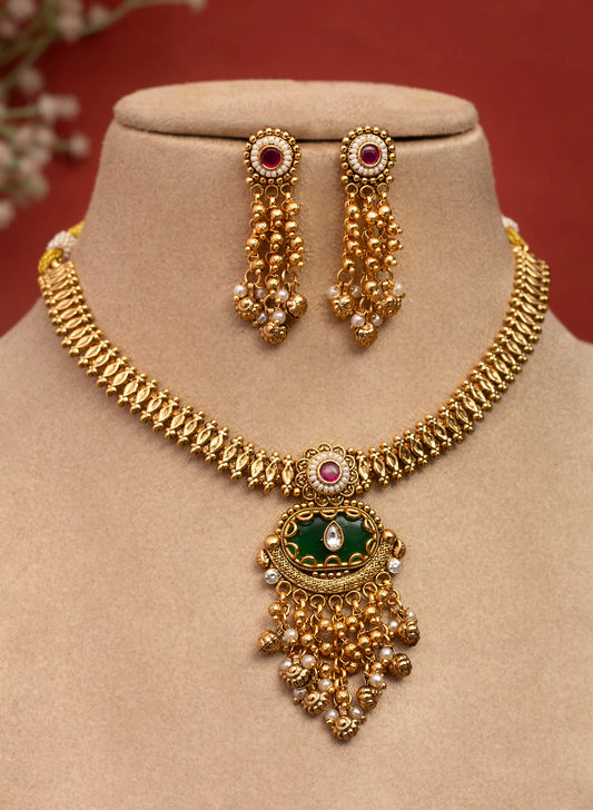 Saundarya Necklace Set