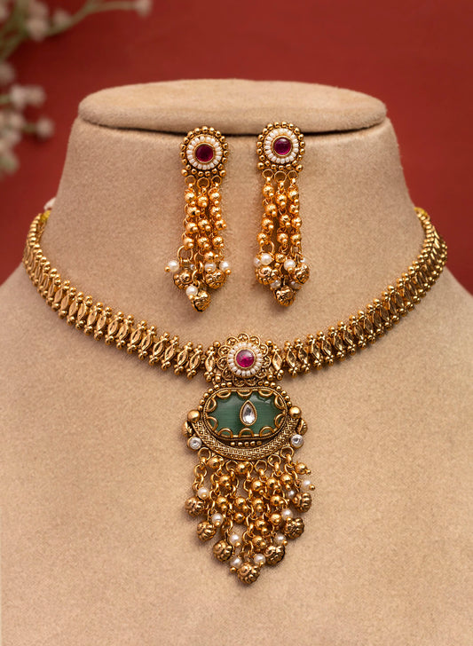 Saundarya Necklace Set