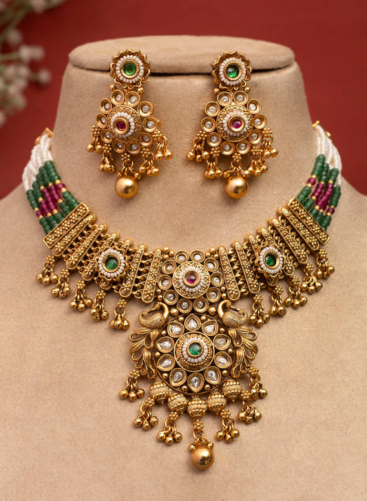 Ameeksha Necklace Set