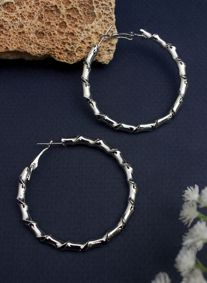 Drea metal hoops