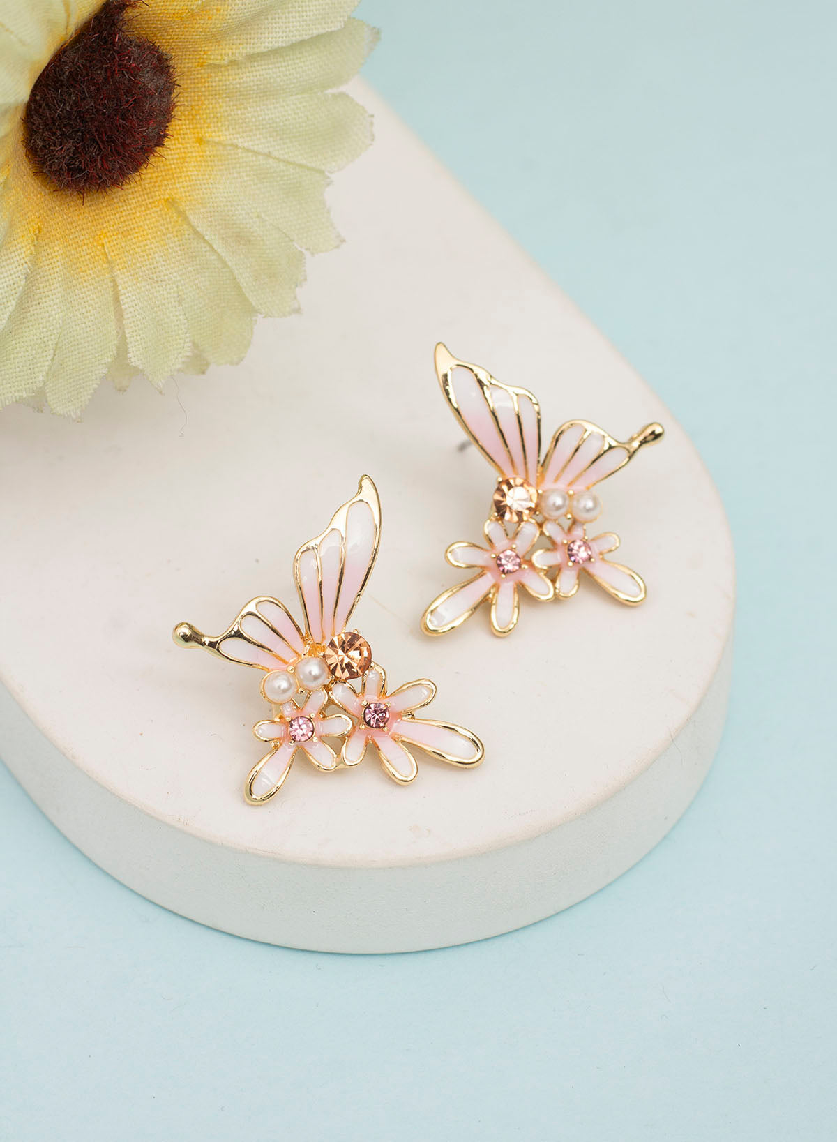 Izzy Butterfly Earring