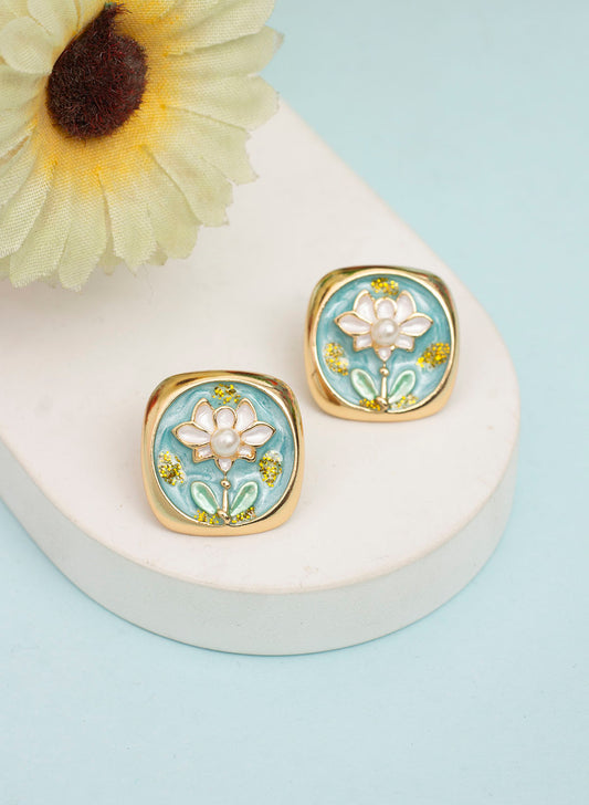 Cape Daisy Earring