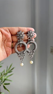 Ilesha earring