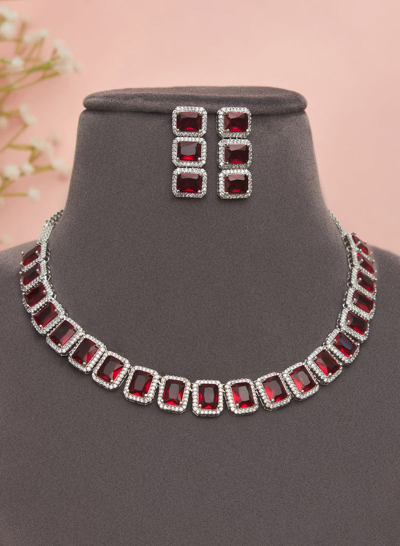Avya ad necklace set