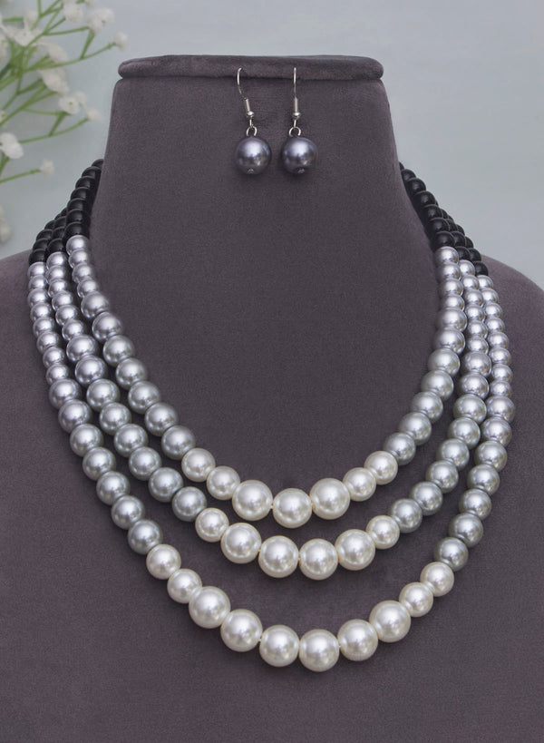 Three Layer Pearl Necklace