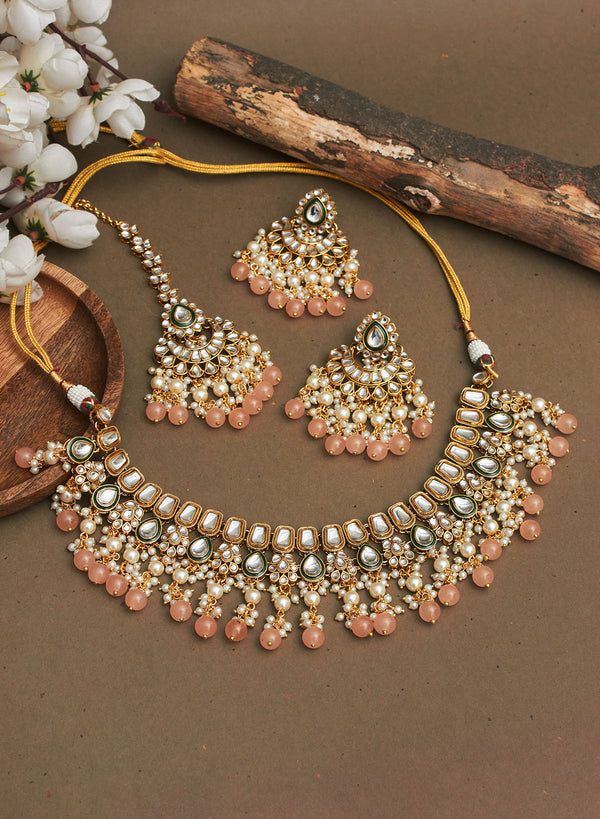 Mitisha stone necklace set with maangtika