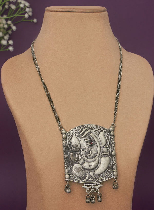 Ganesha pendant necklace
