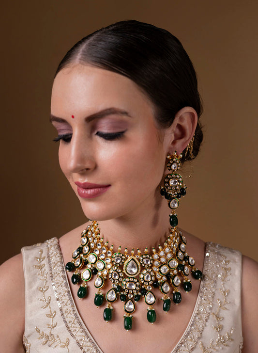Raakhee necklace set