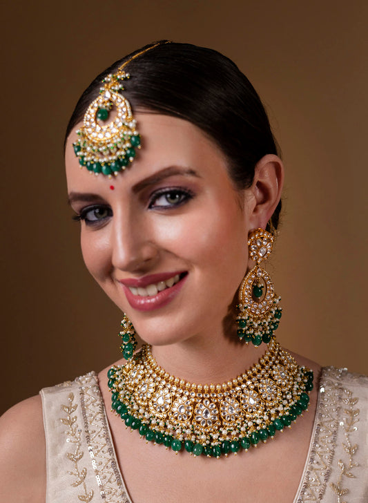 Sadhna necklace set