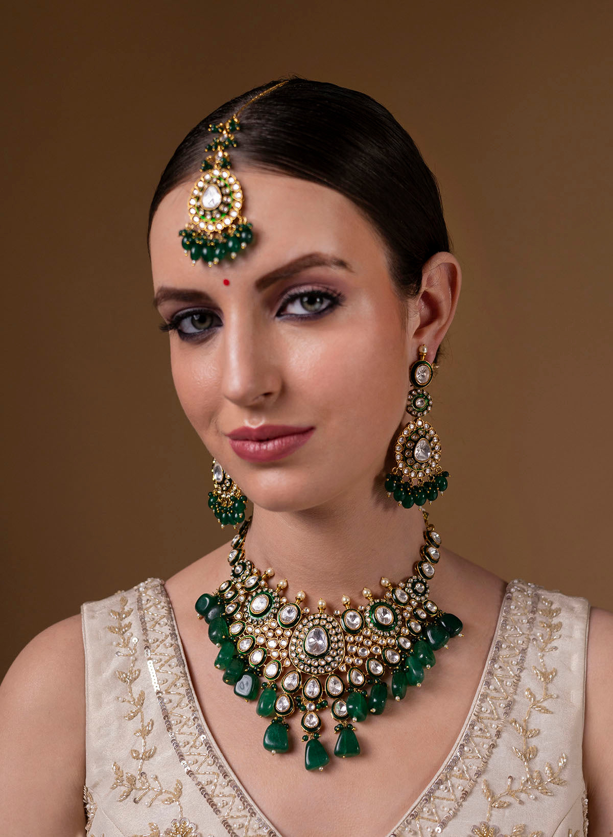 Mishika necklace set