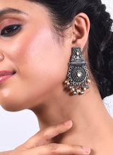 Gaurvi Stone Earring