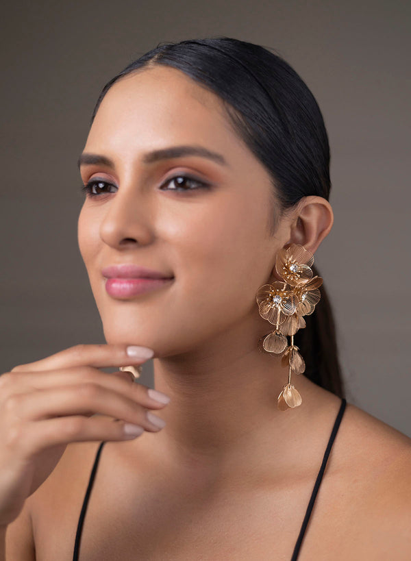 Naisha long earrings