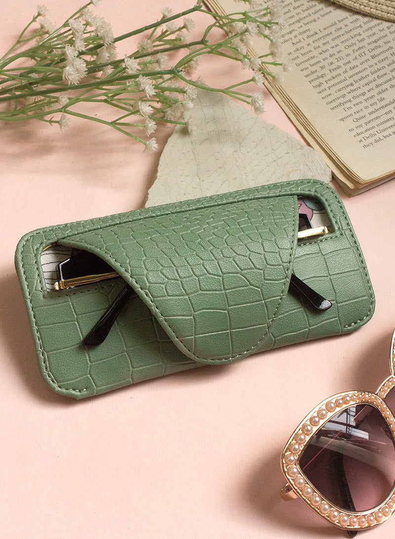 Cora Green Sunglass Cover