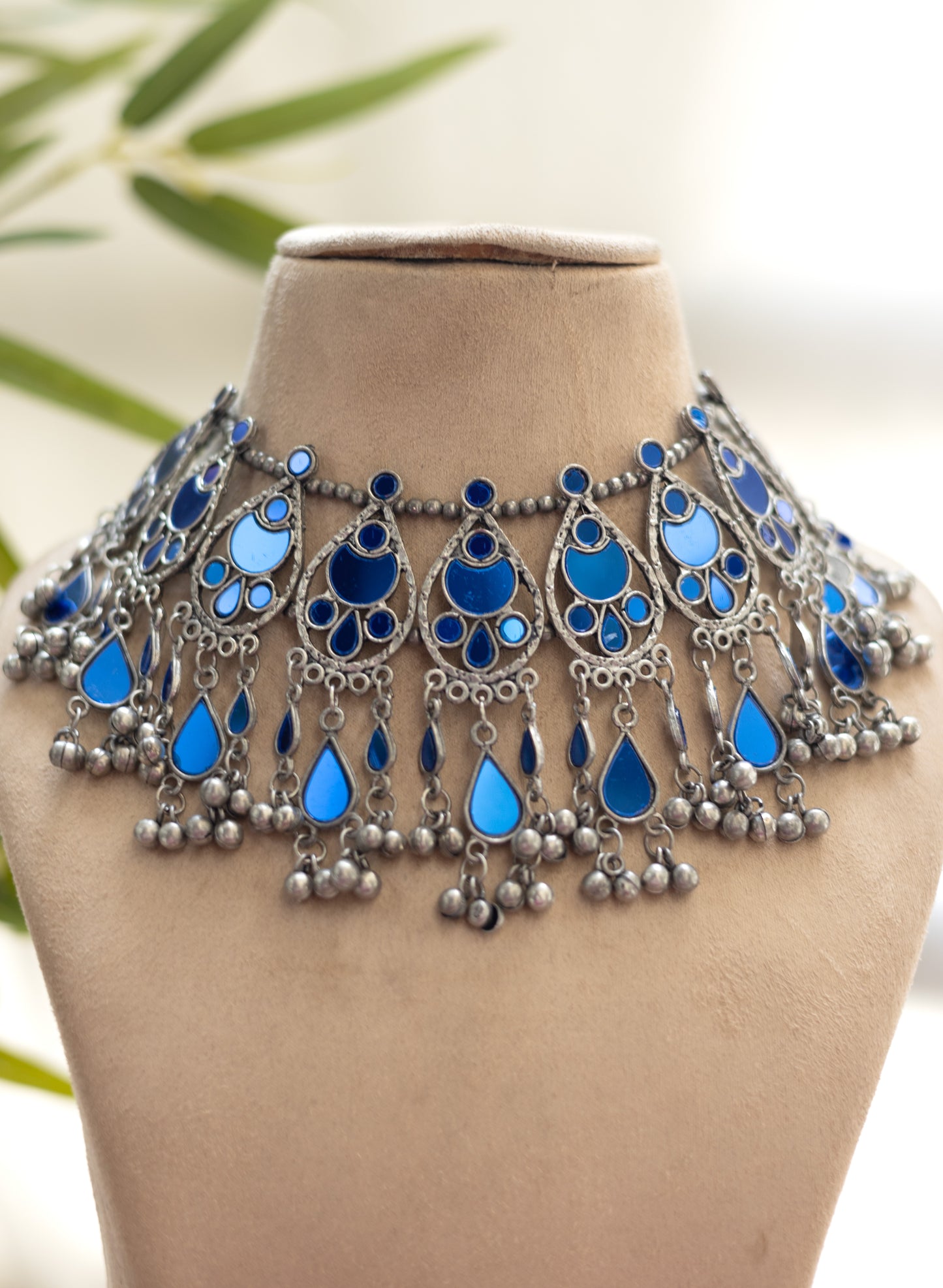 Aarin mirror choker