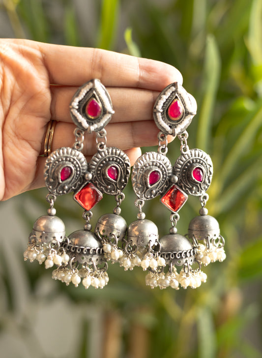 Vritika jhumka