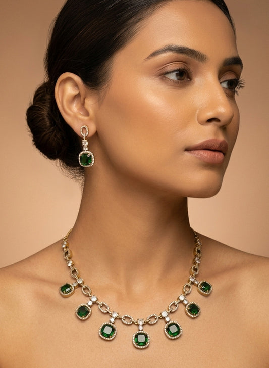 KAIRI NECKLACE SET
