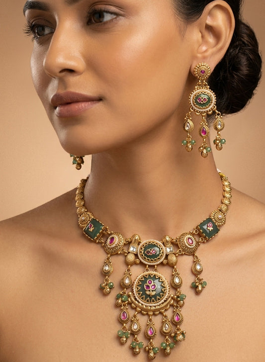 Madhika Necklace Set