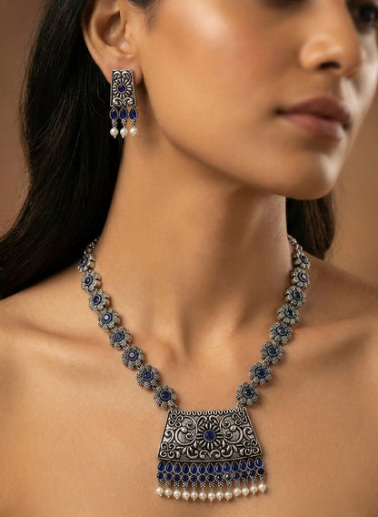 Girita long Necklace set