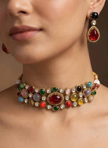 Urvija Choker Set