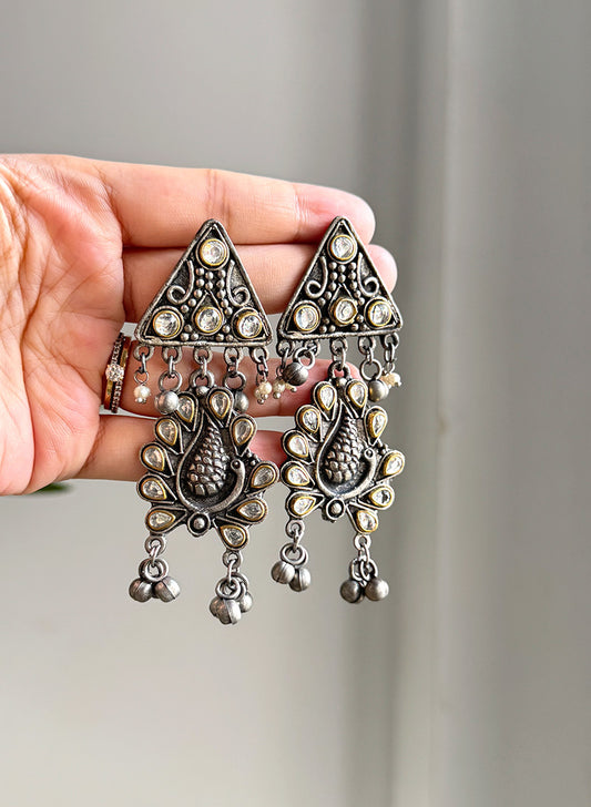 Samruta earring