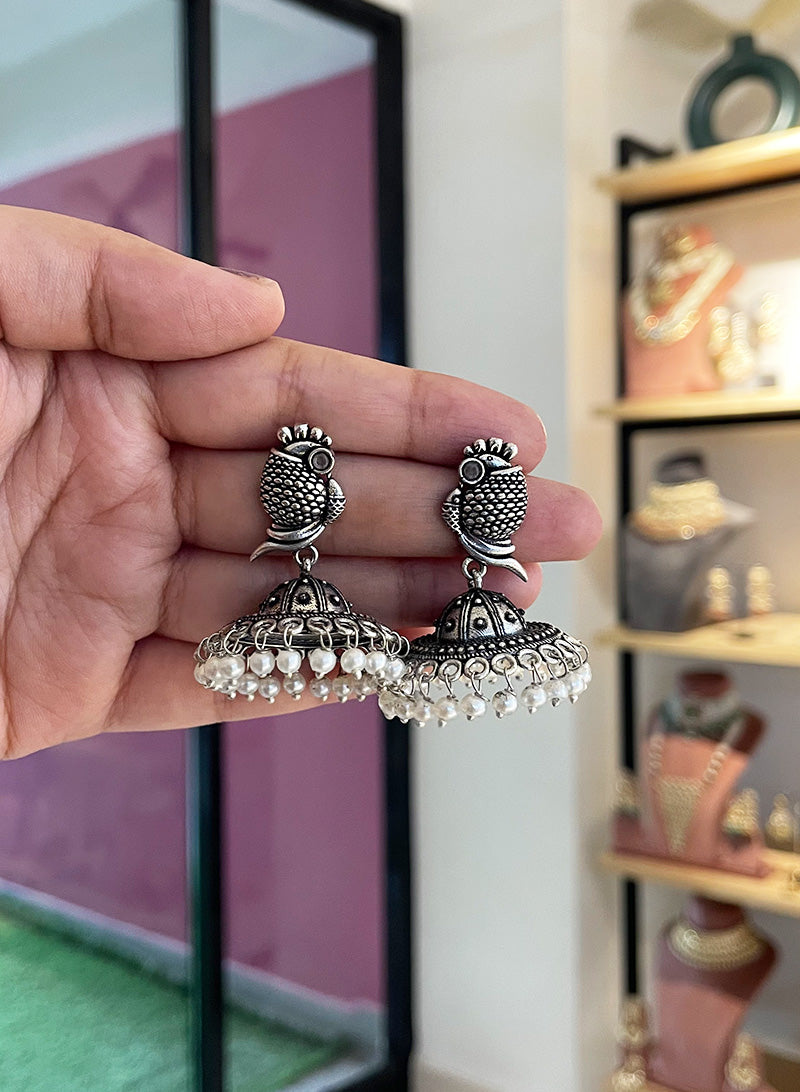 Harvini earrings
