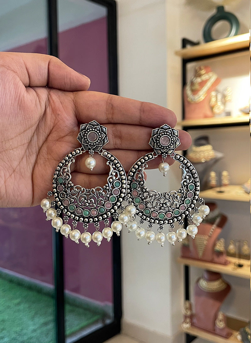 Frishika earrings
