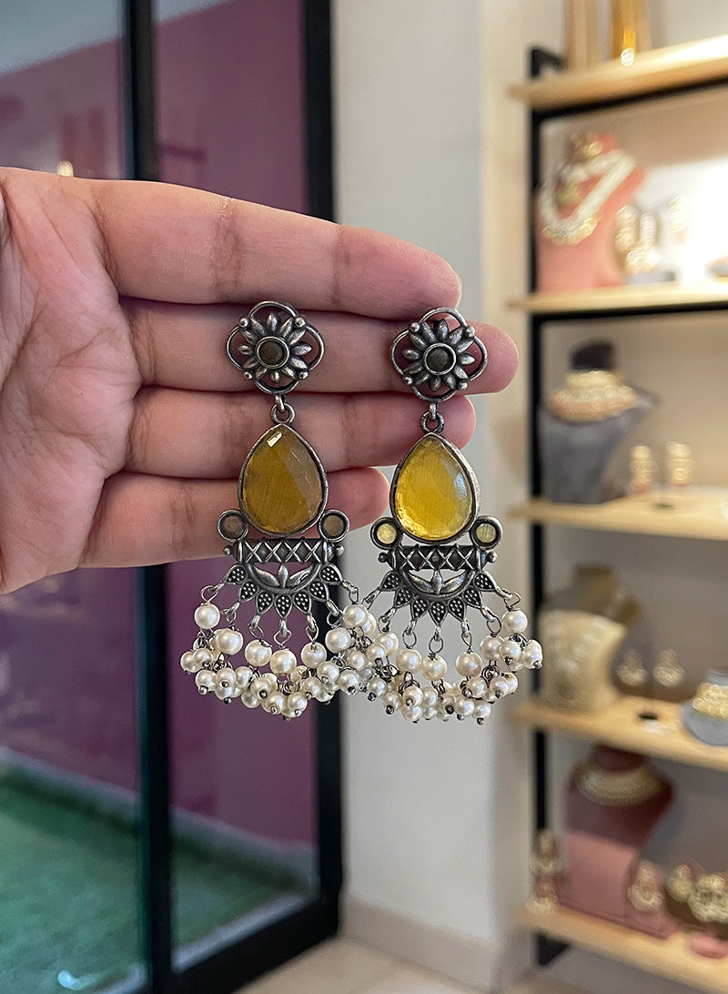 Wania Earring