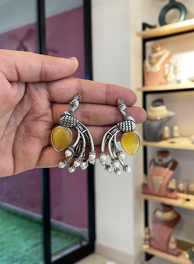 Sharvisha earring