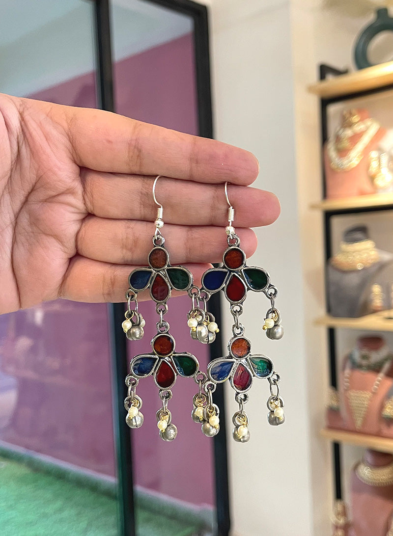 Tavya Earring