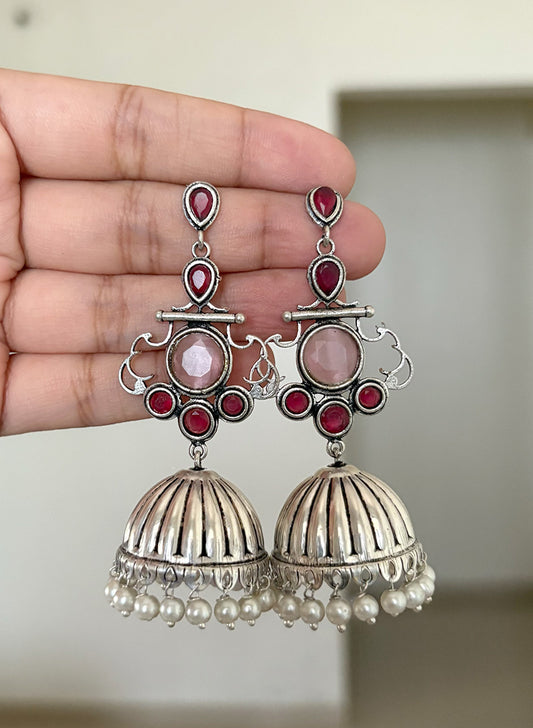 Rynvi earrings