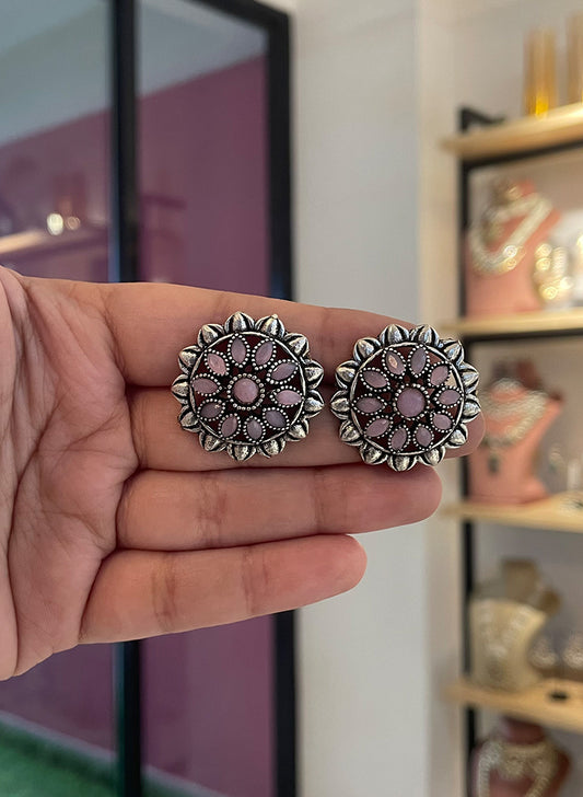 Jaisvika stud