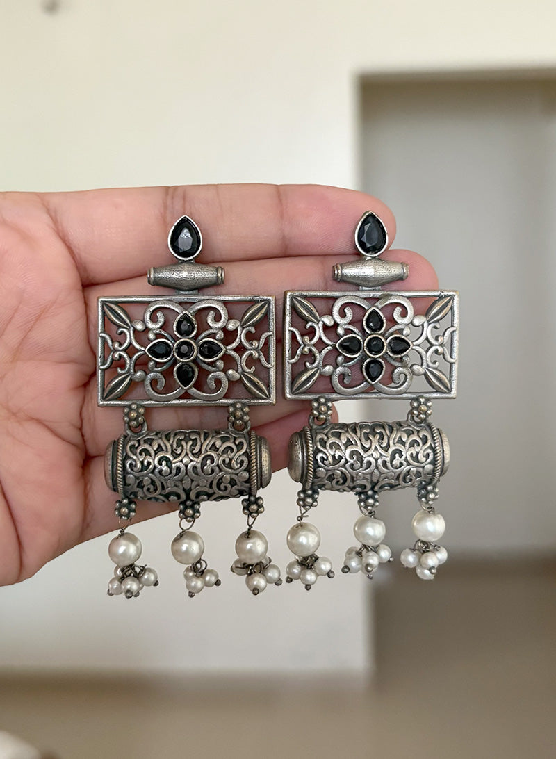 Jivi earrings