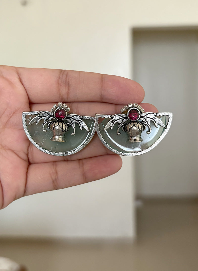Dovi earrings