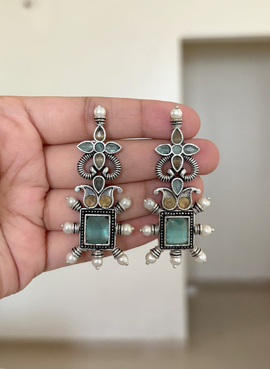 Dyna earrings