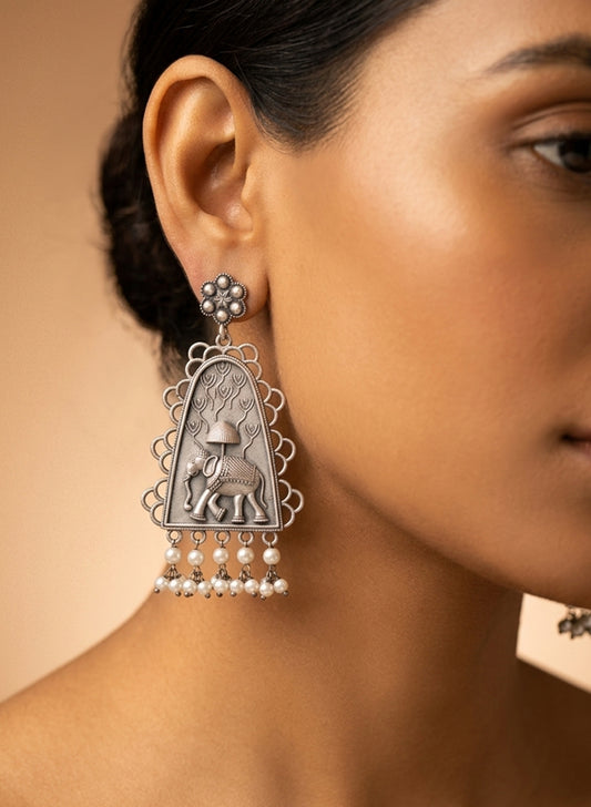 Ihina Earring