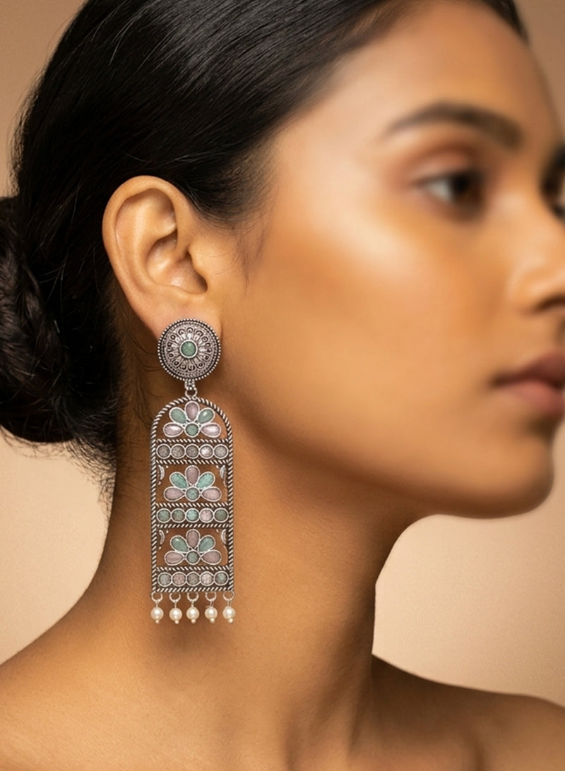 Mihi Long Earring