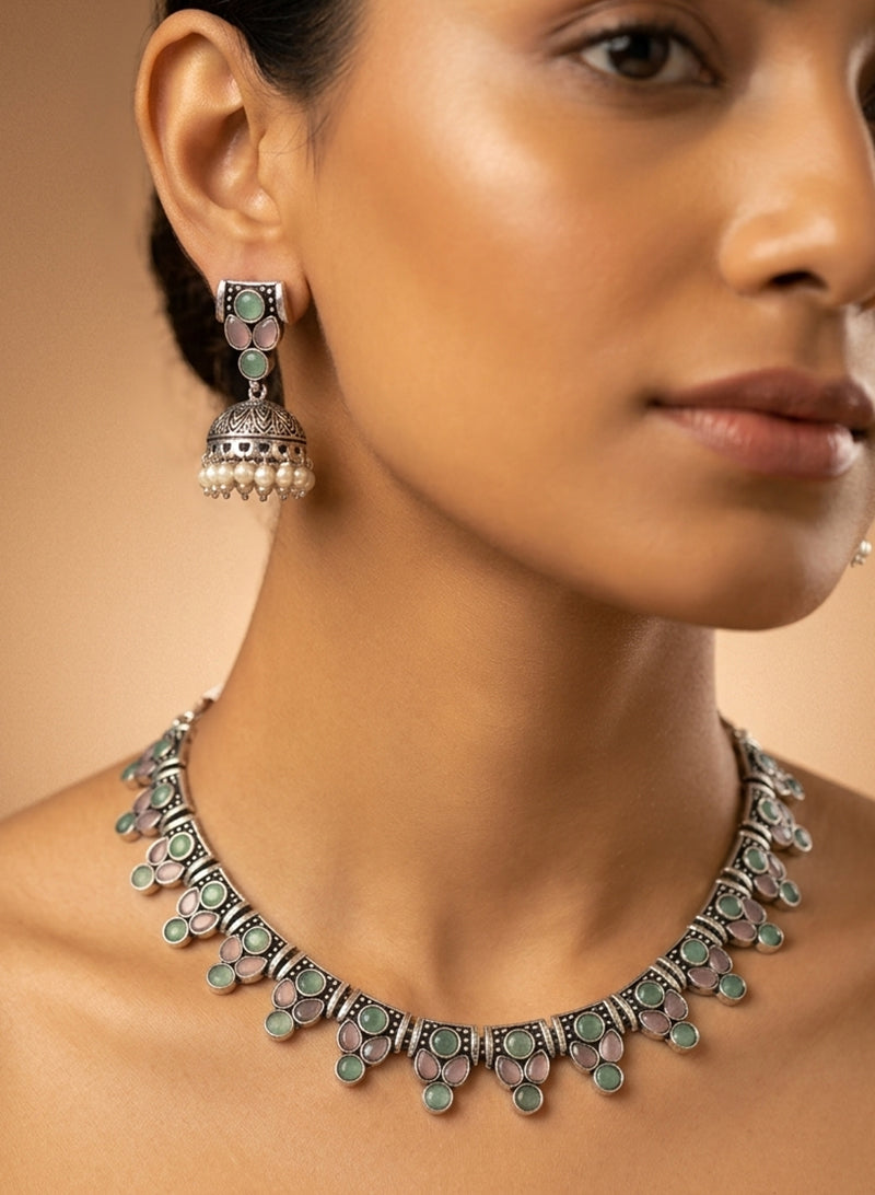Geeta Necklace Set